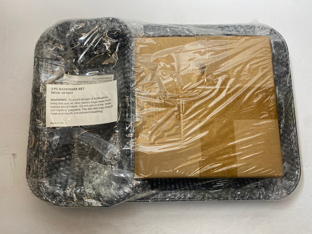 3 Piece Bakeware Set • 0015AT