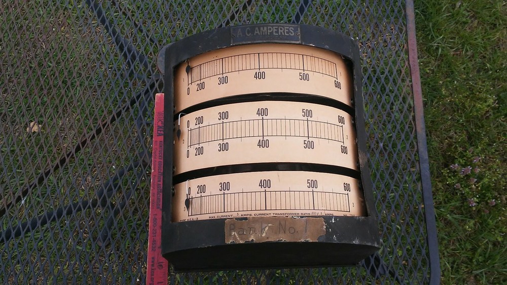 Vintage A.C. Amperes Gauge Roller-Smith Co.