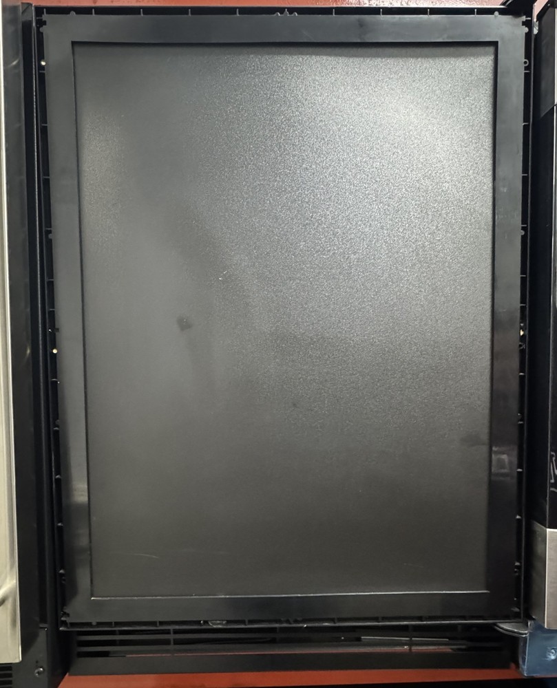 U-Line 1 Class UHRE124IS01A 24 Inch Compact Refrigerator