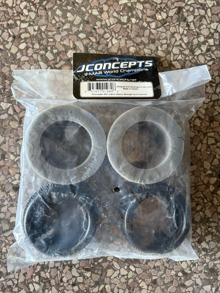 JConcepts 2.2" Rear Twin Pin Pink Compound