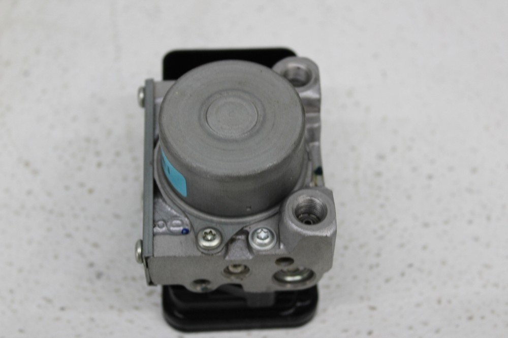 15-18 HONDA CB300F ABS ABS PUMP UNIT MODULE