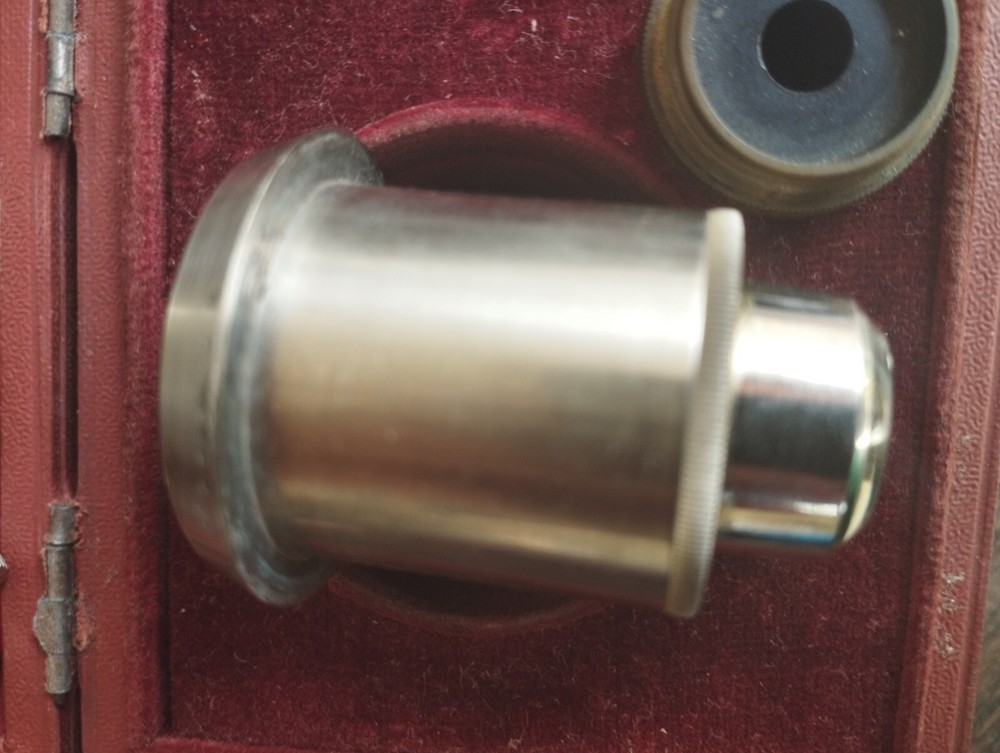 E.Leitz Wetzlar Condensar Microoscope