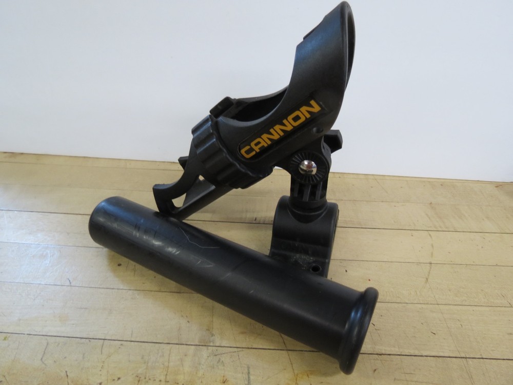 CANNON ADJUSTABLE DOWNRIGGER ROD HOLDER