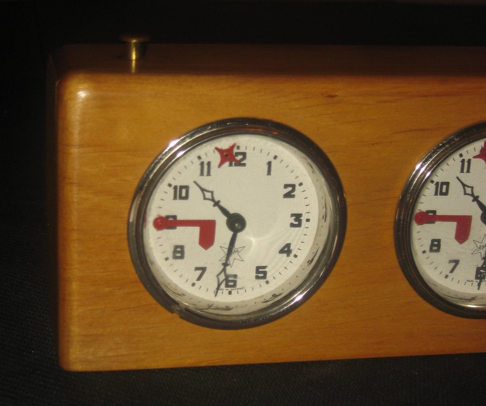 Vintage 1950s Alpha German Chess Clock Timer Model # 507 with Original Box