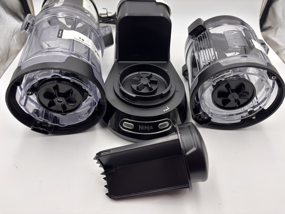 Ninja Precision Processor with Auto-Spiralizer NN310 Black Main Units