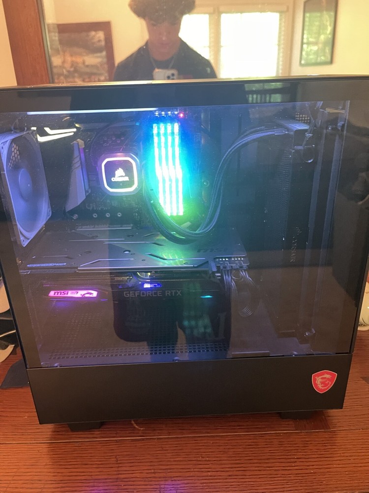 gaming pc desktop computer