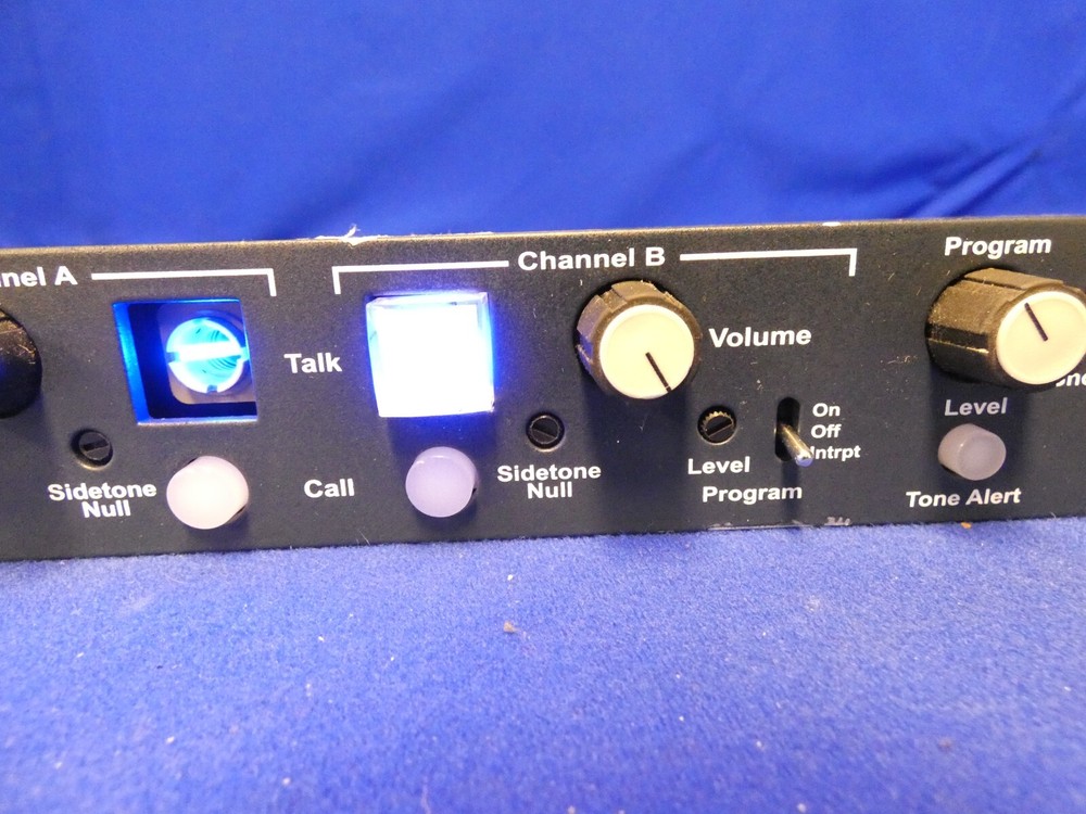 ClearCom MS-702 2-Channel Main Station for Parts-Has Static