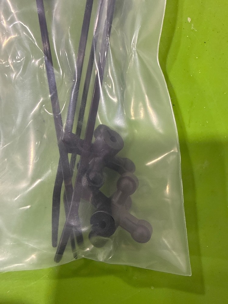 Bowjax Ultrajax 1 String Silencers Black 4X Pack