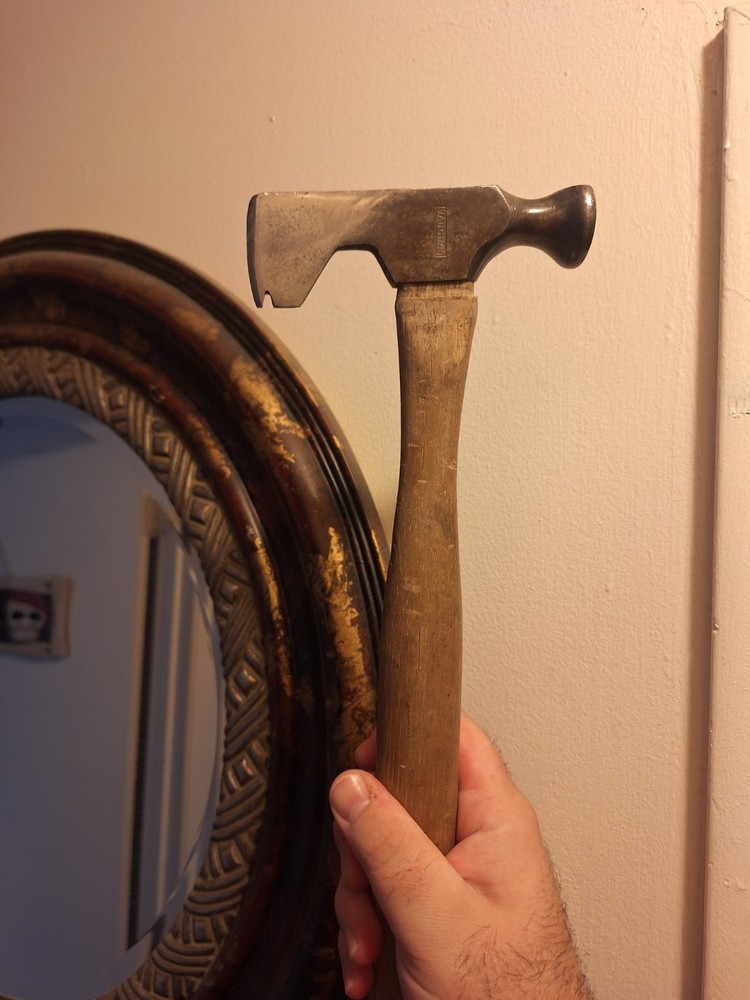 VAUGHAN -Half Hatchet- Custom