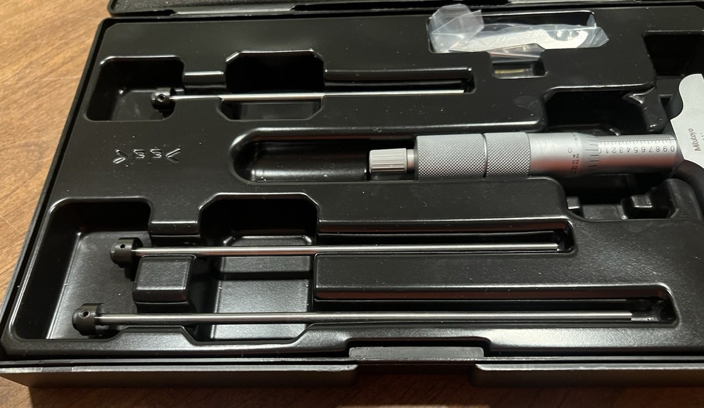 Mitutoyo 129-127 Depth Micrometer 0 - 4" Range