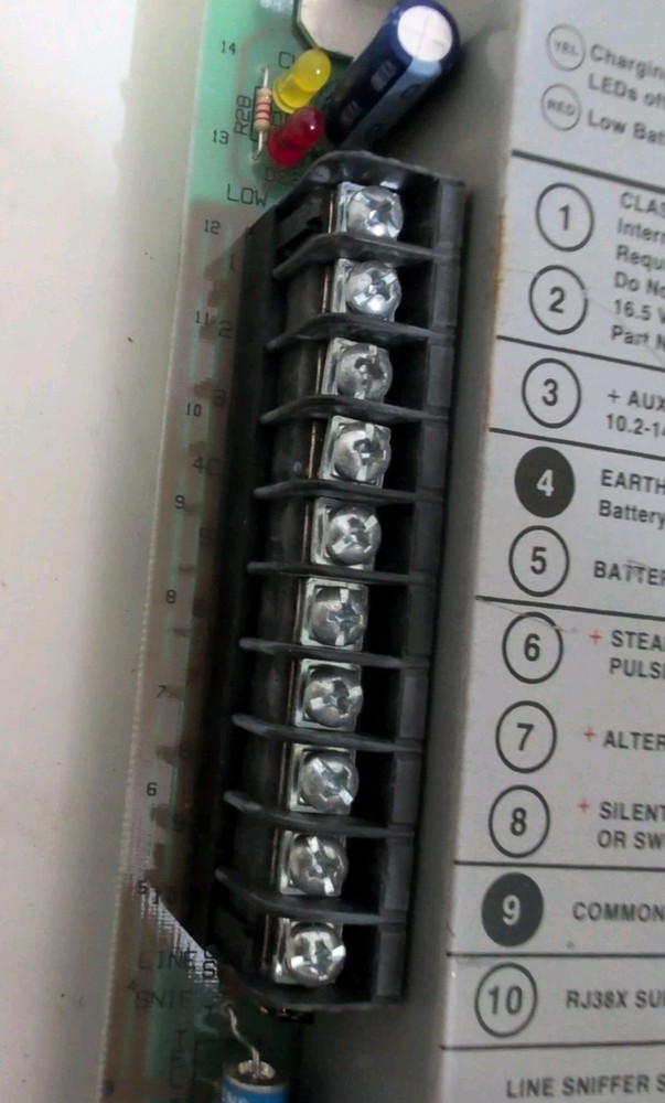 Radionics D8112 Alarm Panel Control / Communicator Board New Open Box