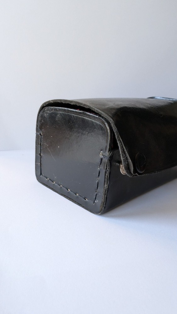 Avigon camera adaptors, beautiful case, really something special
