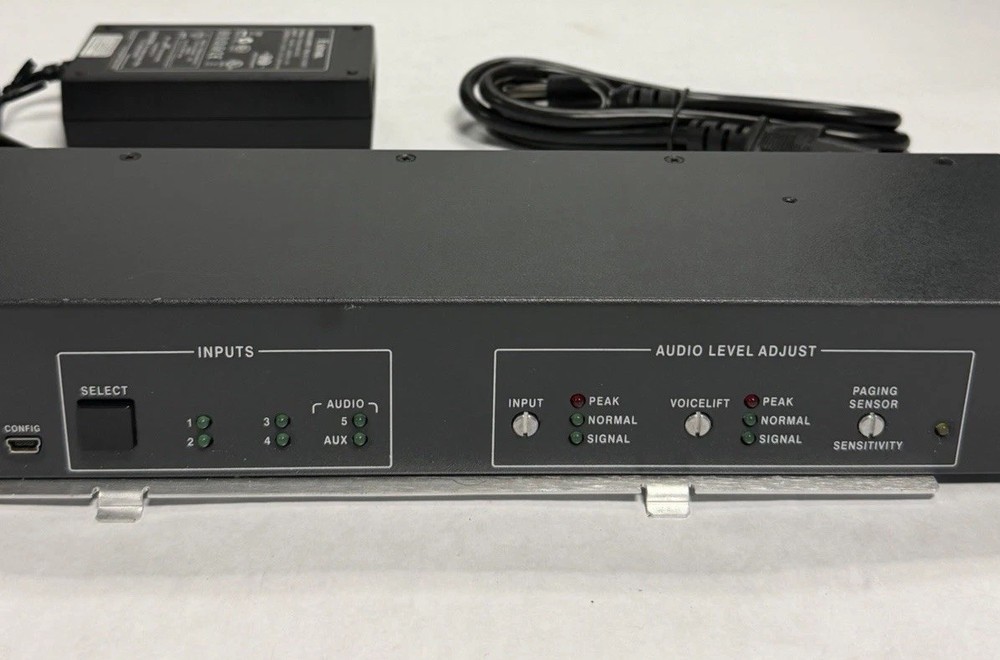 Extron PVS 405D Polevault Switcher With Power Adapter