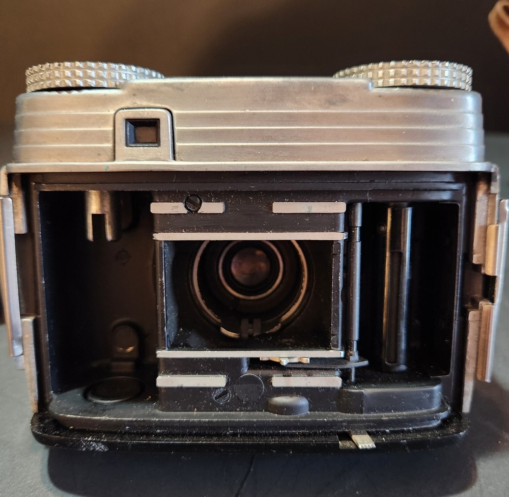 Kodak Signet 35 Camera w Leather Case Untested