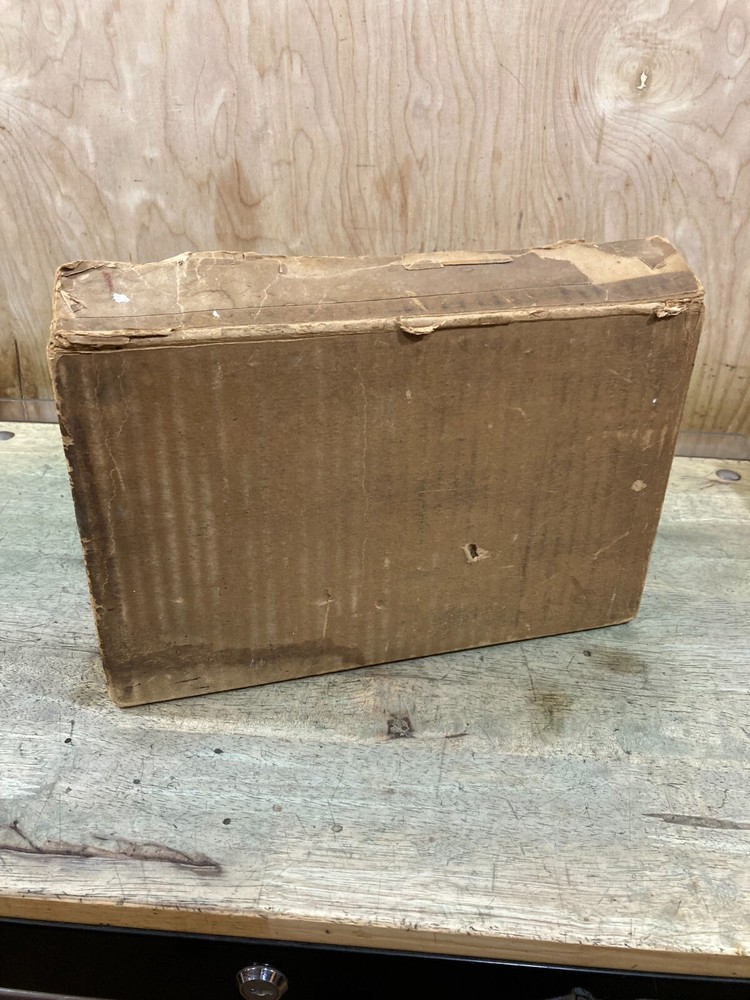 Coleman 4A Gas Iron - EMPTY Box Case - READ