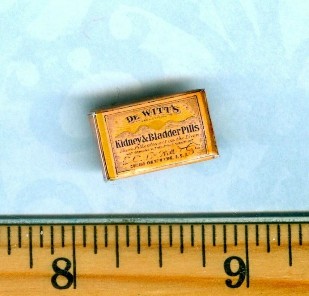 Dollhouse Miniature Size VICTORIAN Kidney & Bladder Box
