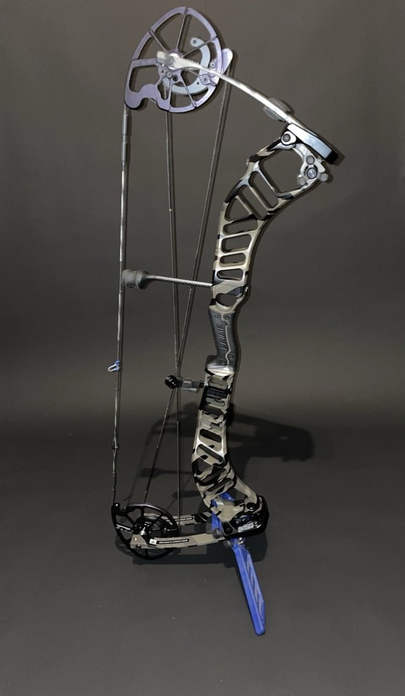Prime RVX 34 Compound Bow 70lb 27.5” Draw