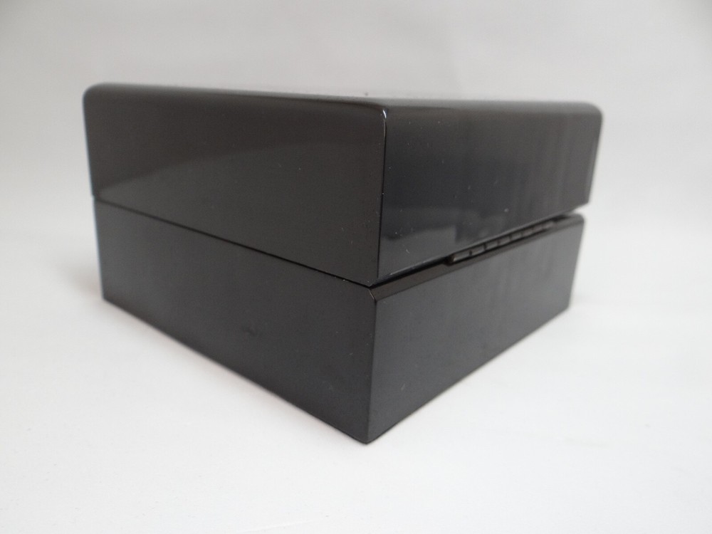 Nivada Watch Box Acrylic, Vintage 1990's-2000's