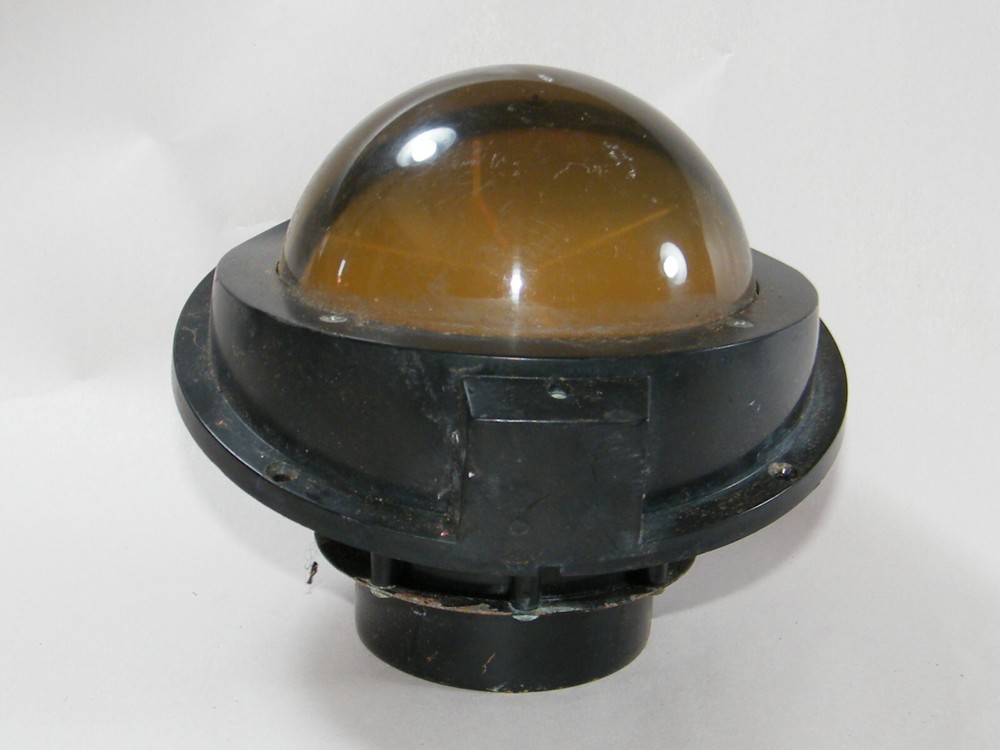 VINTAGE GEMINI SHIP COMPASS WITH HOOD AND BASE