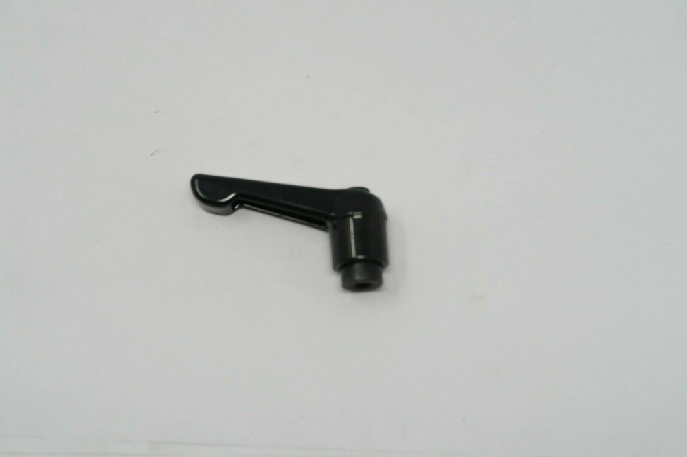 2 pcs MONROE ENGINEERING MA-38000, #1 Blank, Female Insert, Adjustable Handles