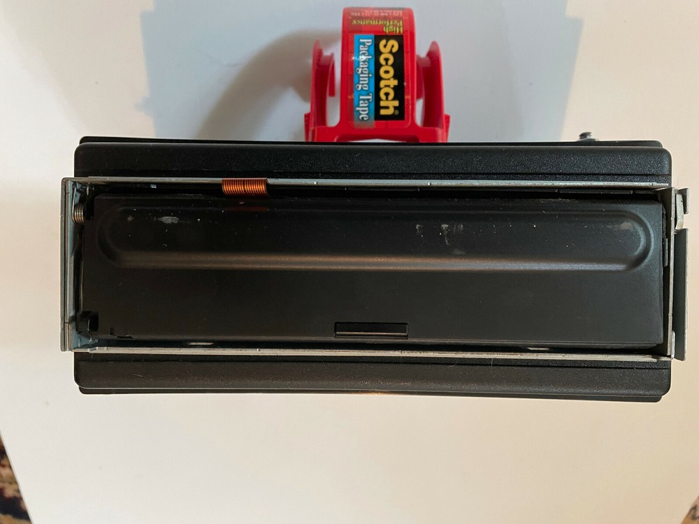 Dual Hide-Away 200 Watt CD Receiver XDH6500