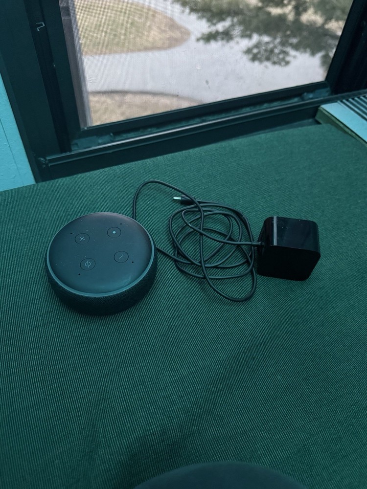Amazon Echo Dot (3rd Generation) Smart Speaker with Alexa - Charcoal