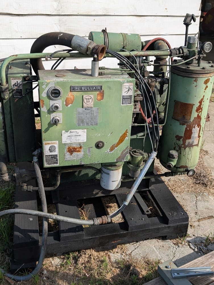Sullair Compressor