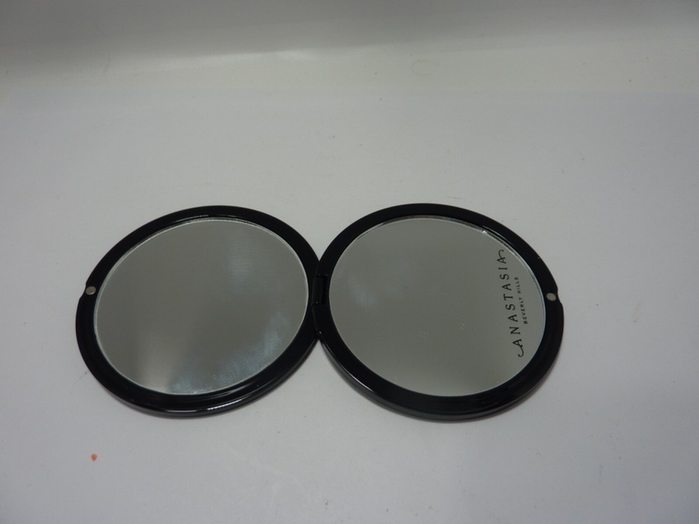 Anastasia Beverly Hills Makeup Mirror