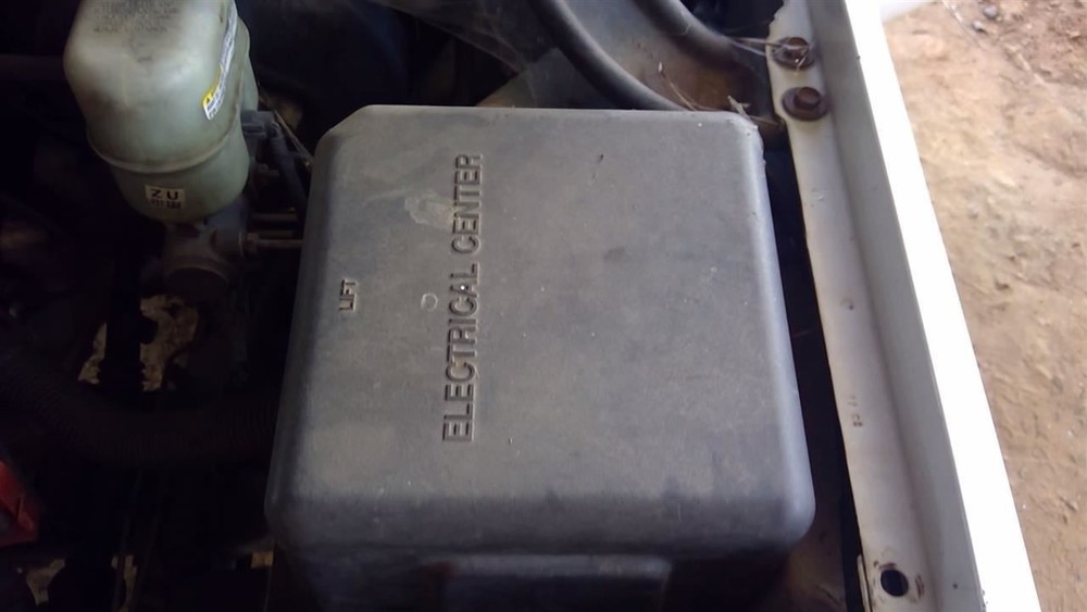SIERRA150 2002 Glove Box 18875