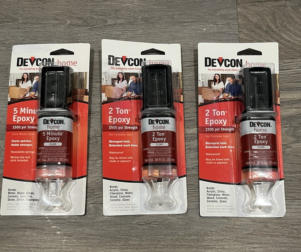 (3) Devcon 0.84 Oz. Clear Extremely Strong Water-Resistant 2-Ton Epoxy Syringe