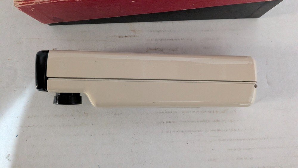 B &L surface comparator - 81-34-30