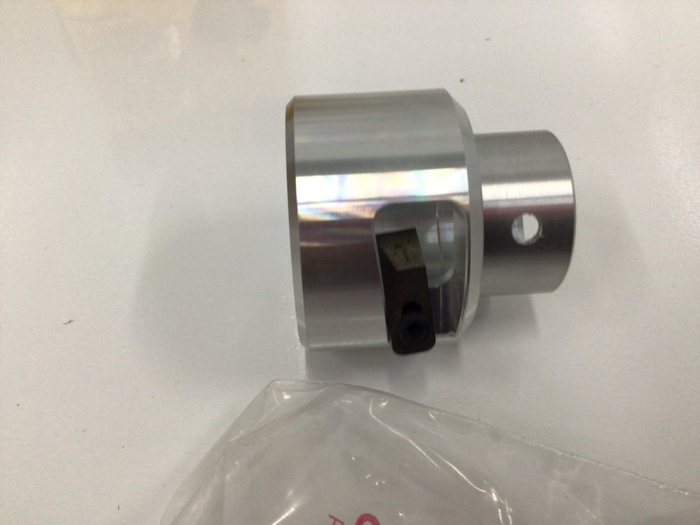 DeWALT DCE15119 Cable Stripper Bushing 600 MCM Max