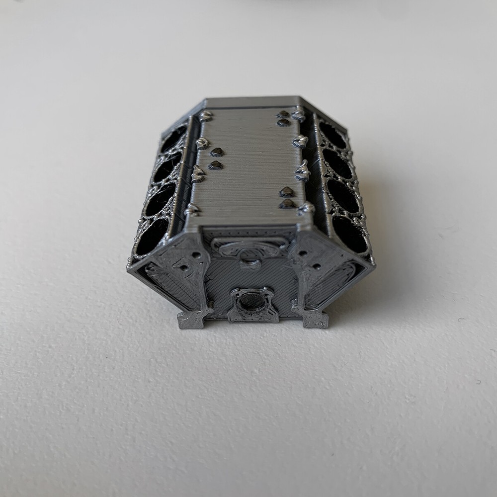 V8 Engine Block for Diorama Garage / Workshop 1:18 scale Model Scene