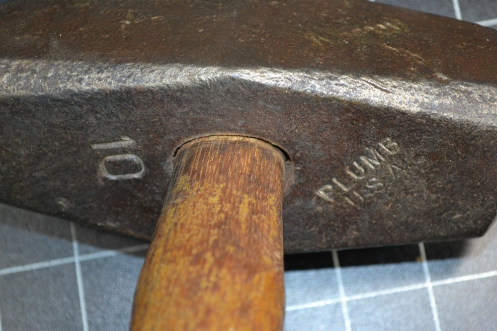 PLUMB - OREGON PATTERN - 10# SLEDGE HAMMER WITH THE ORIGINAL HANDLE