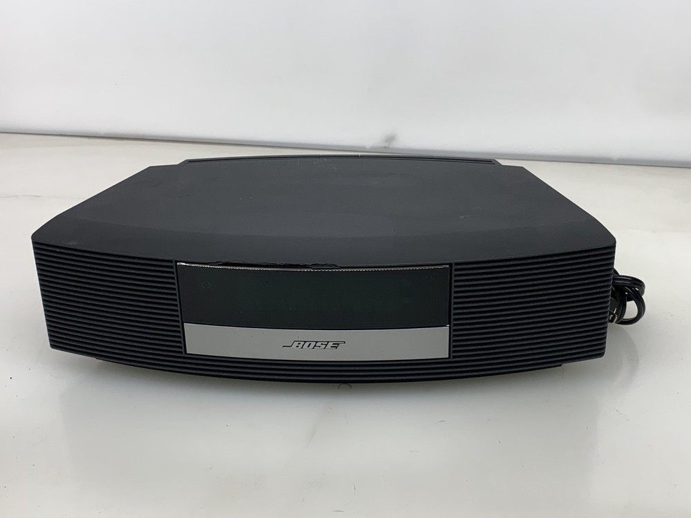 BOSE WAVE III AM/FM RADIO /CD PLAYER