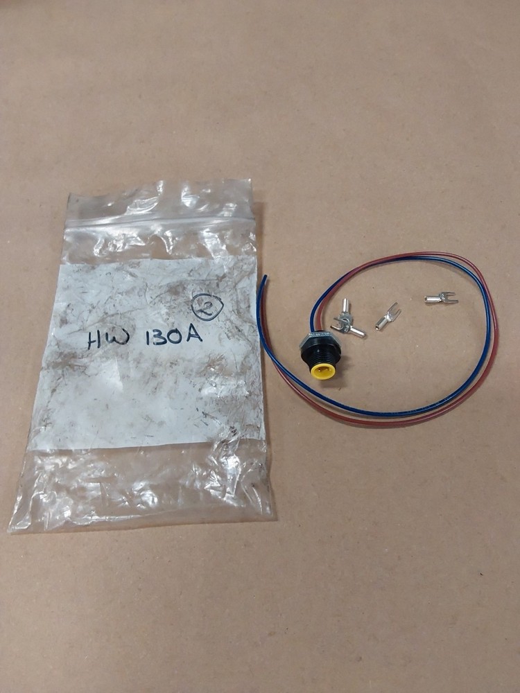 Brad Harrison Molex External thread receptacle HW130A