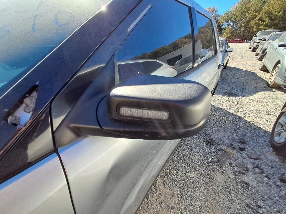 Fuse Box Engine Fits 16 EXPLORER 4866193