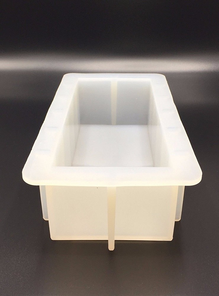 Rectangular Silicone Loaf Soap Mold 39 oz With a Flat Soap Cutter USA