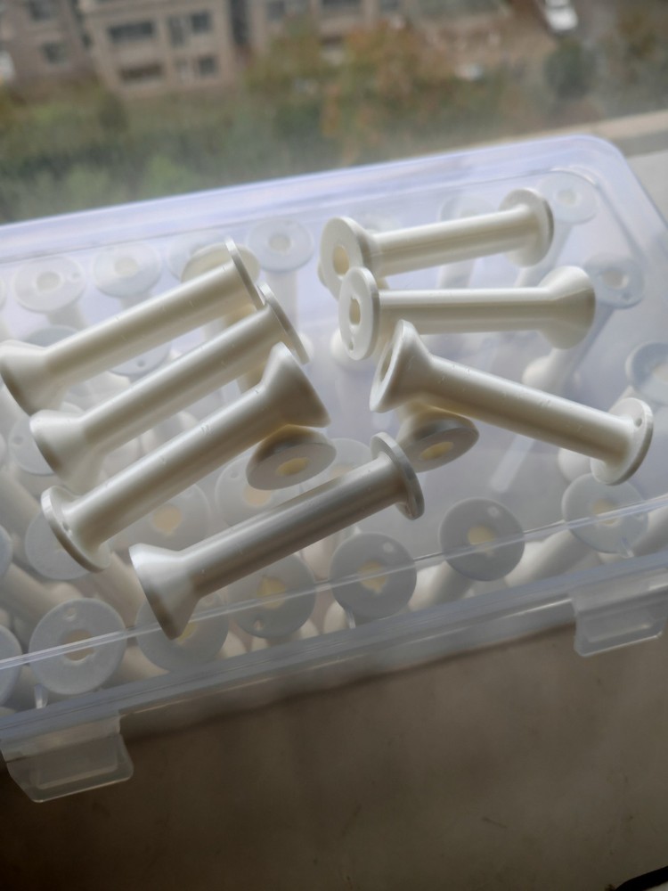 42-Piece Sewing Thread Spools Organizer Set with Clear Storage Case 3Dprint PLA