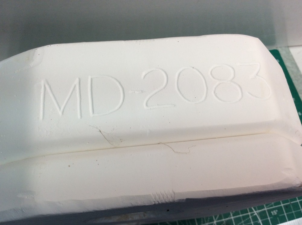 MADEINFIRE MD-2083 Mare w/Foal Ceramic Slip Mold Inserts 2002 (2)