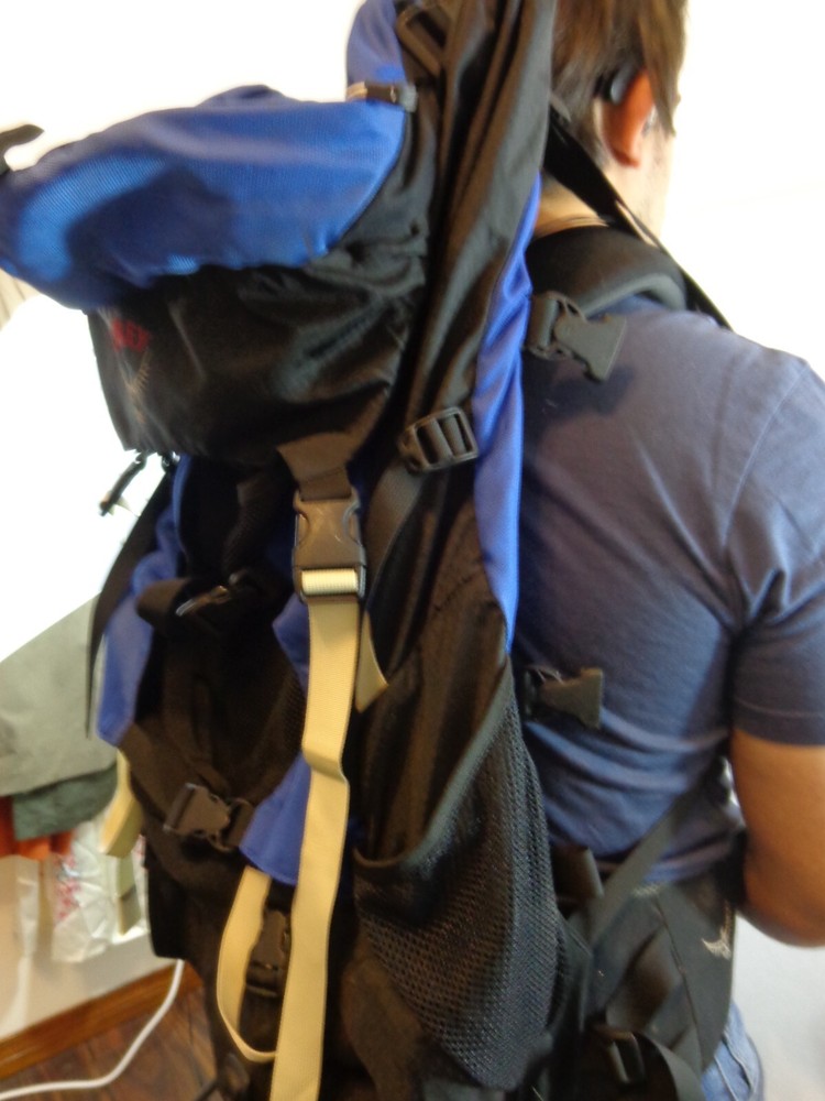 Osprey Ariel 75 Backpack Medium Black Blue