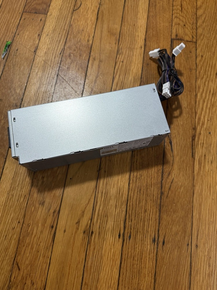 Dell 200W EPS Network Server Switching Power Supply AC2C0EBS-01 P4 Connector