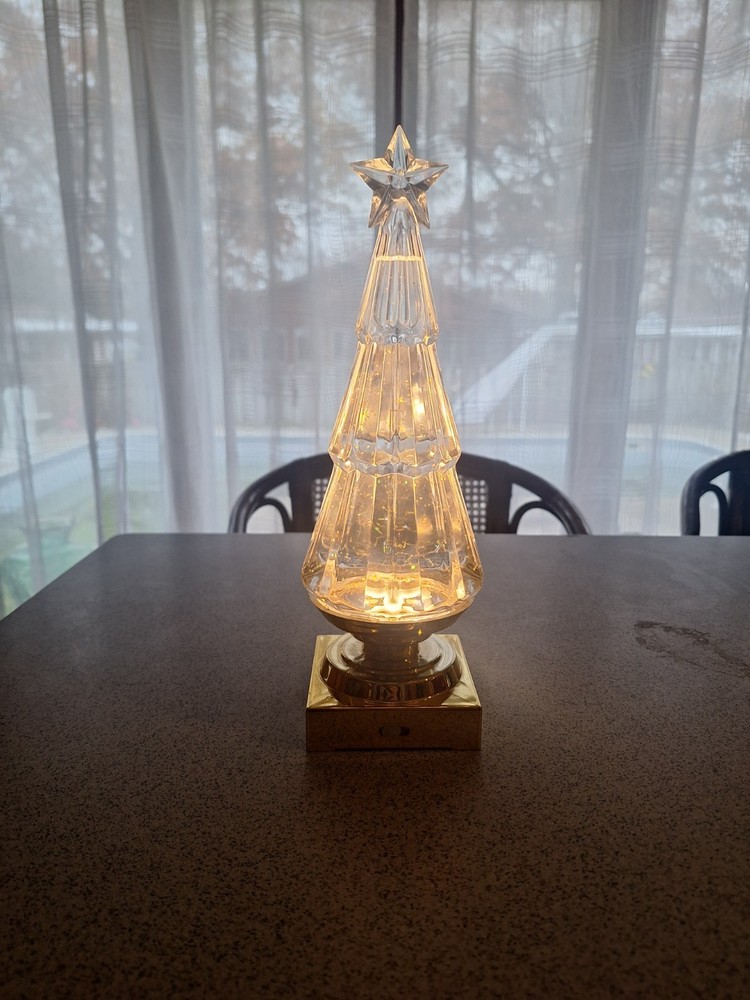 Clear Plastic Christmas Tree Snow Globe Water Lantern Battery Operated