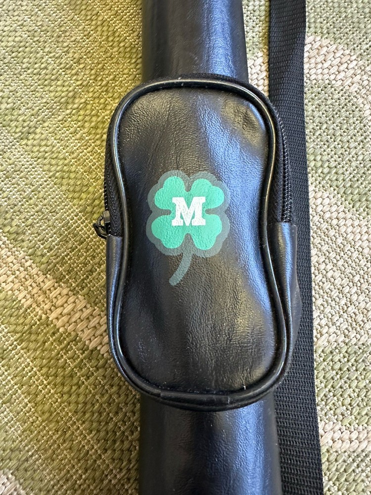 McDermott 1x1 Clover Hard Pool Cue Case