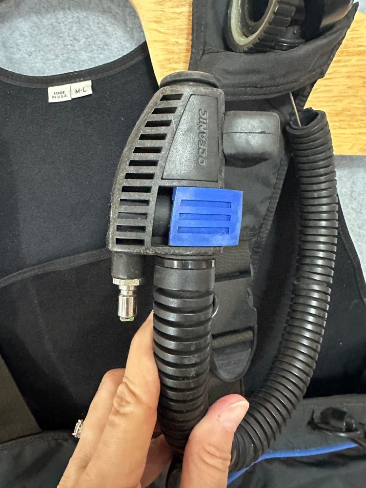 Oceanic Flex Bioflex Scuba Diving Bouyancy Compensator Device (BCD) -Some Issues