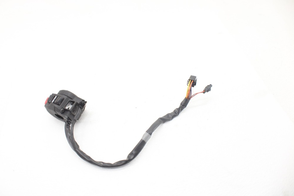 11-25 Suzuki Gsxr600 Right Control Switch Pack