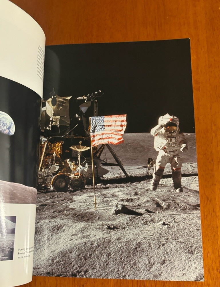 Boeing: Space Flight & Exploration (Program Booklet, 2001) RARE COLLECTIBLE