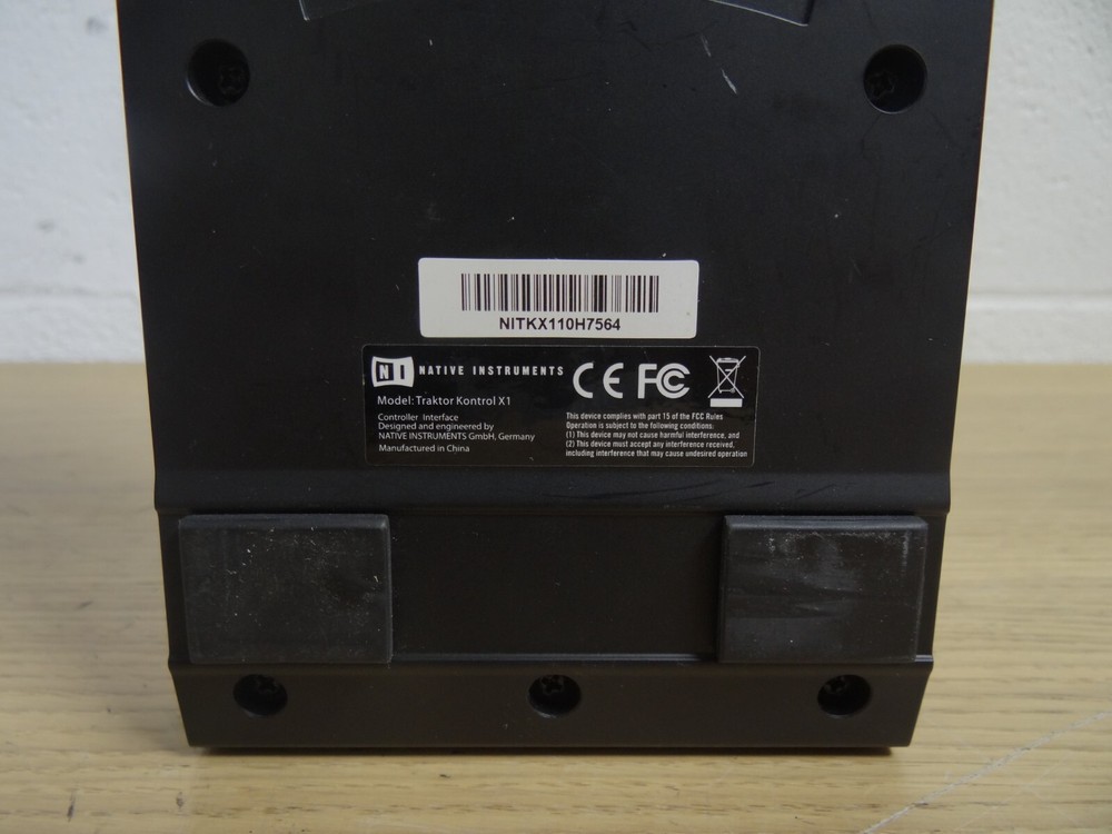 Native Instruments Traktor Kontrol X1