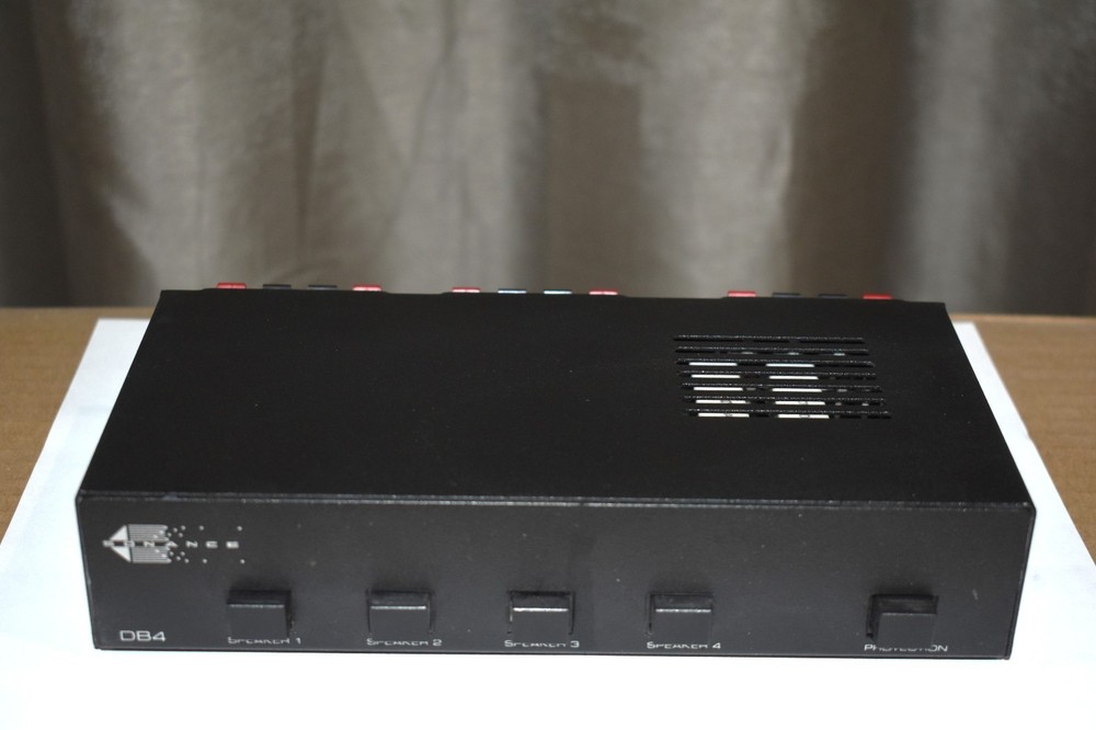 Sonance DB4 Home Audio 4 Speaker Selector Switch BOX   w/ Protection