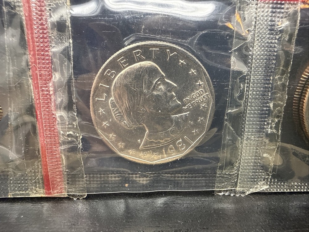 1981 Susan B Anthony Dollar Set Uncirculated